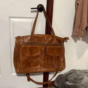 Magnolia Weekender Bag - Leather
